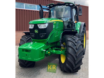 New Farm tractor 6155M John Deere: picture 5
