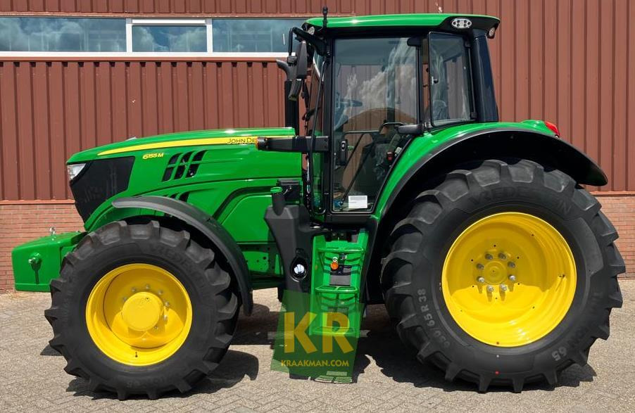 New Farm tractor 6155M John Deere: picture 2