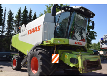 Combine harvester CLAAS Lexion 570