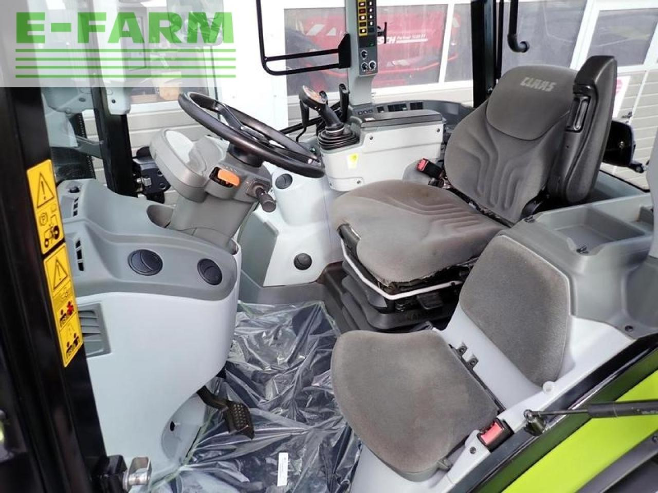 Farm tractor CLAAS arion 450 cis panoramic a43: picture 4