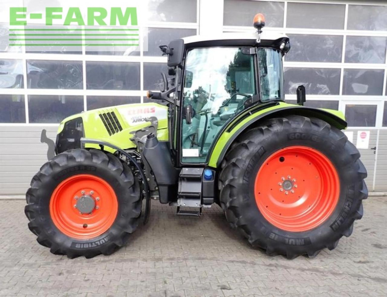 Farm tractor CLAAS arion 450 cis panoramic a43: picture 10