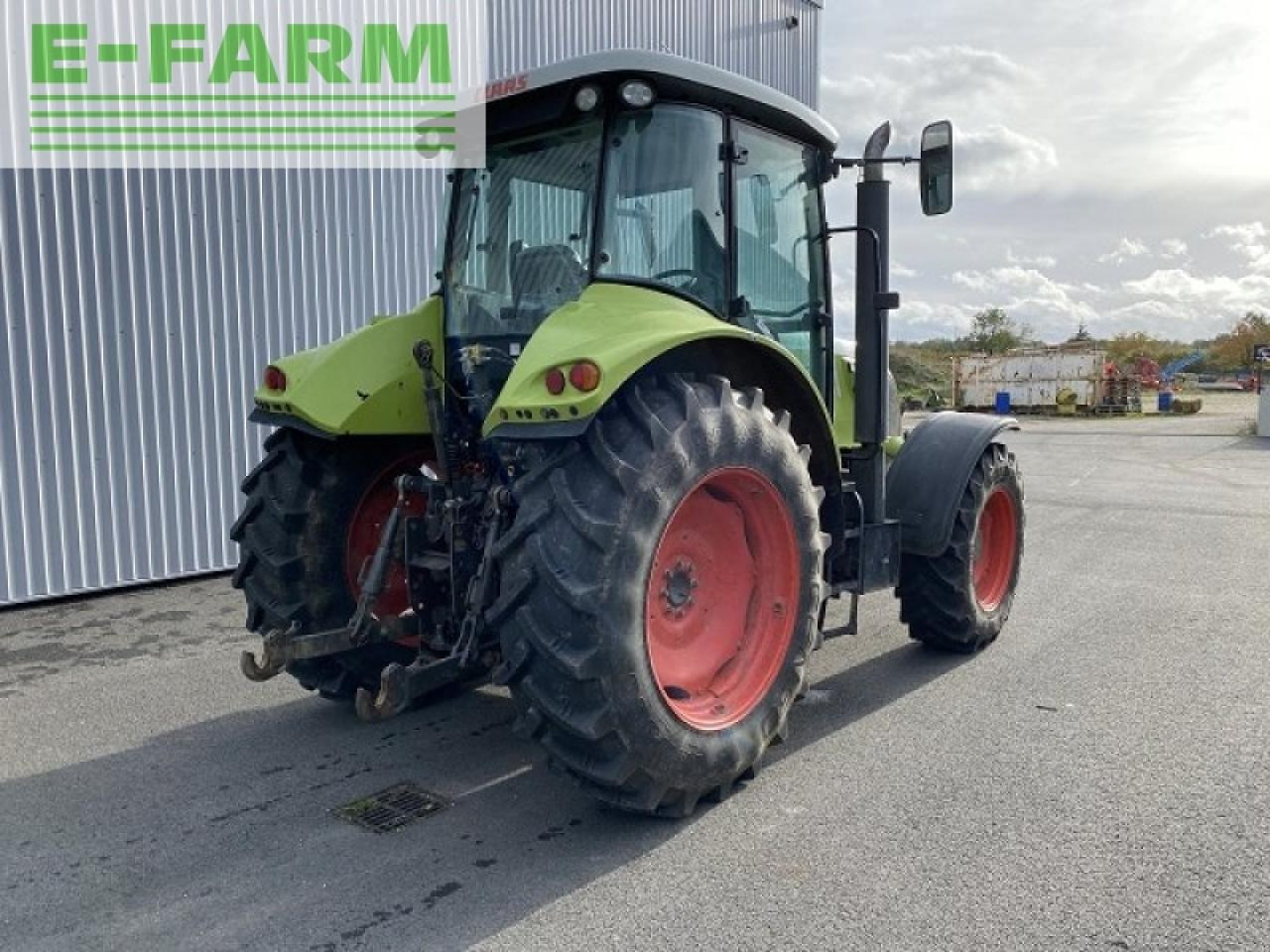 Farm tractor CLAAS arion 620: picture 5