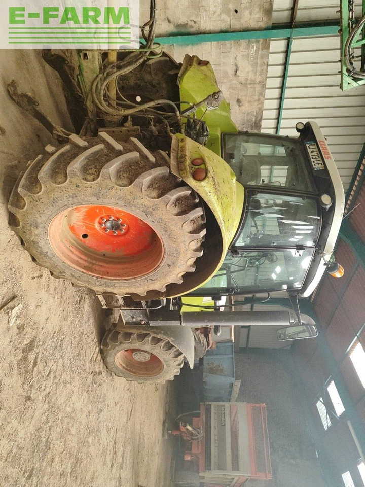 Farm tractor CLAAS arion 620 cis: picture 3