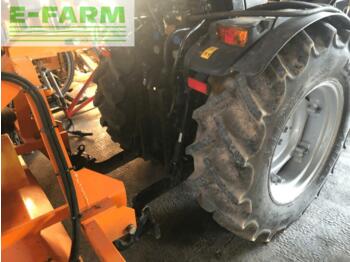 Farm tractor Case-IH 90: picture 5