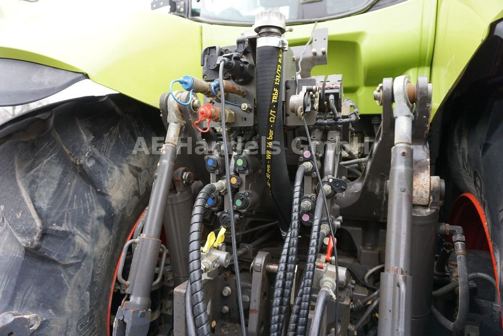 Farm tractor Claas Axion 830 4x4 *Straßen-Zulassung/CEBIS/AHK: picture 10