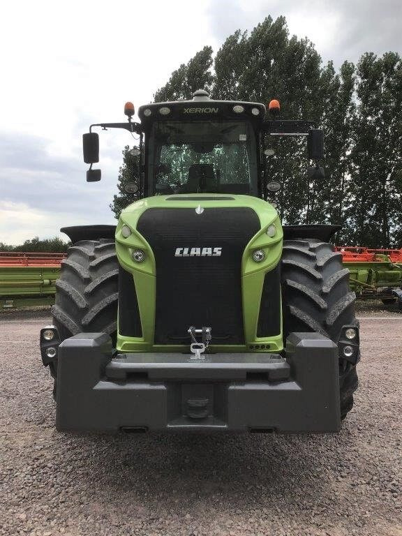 Farm tractor Claas XERION 4000 TRAC VC: picture 7