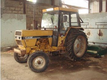 CASE International 258
 - Farm tractor