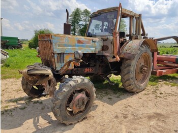 MTZ MTZ T82 - Farm tractor