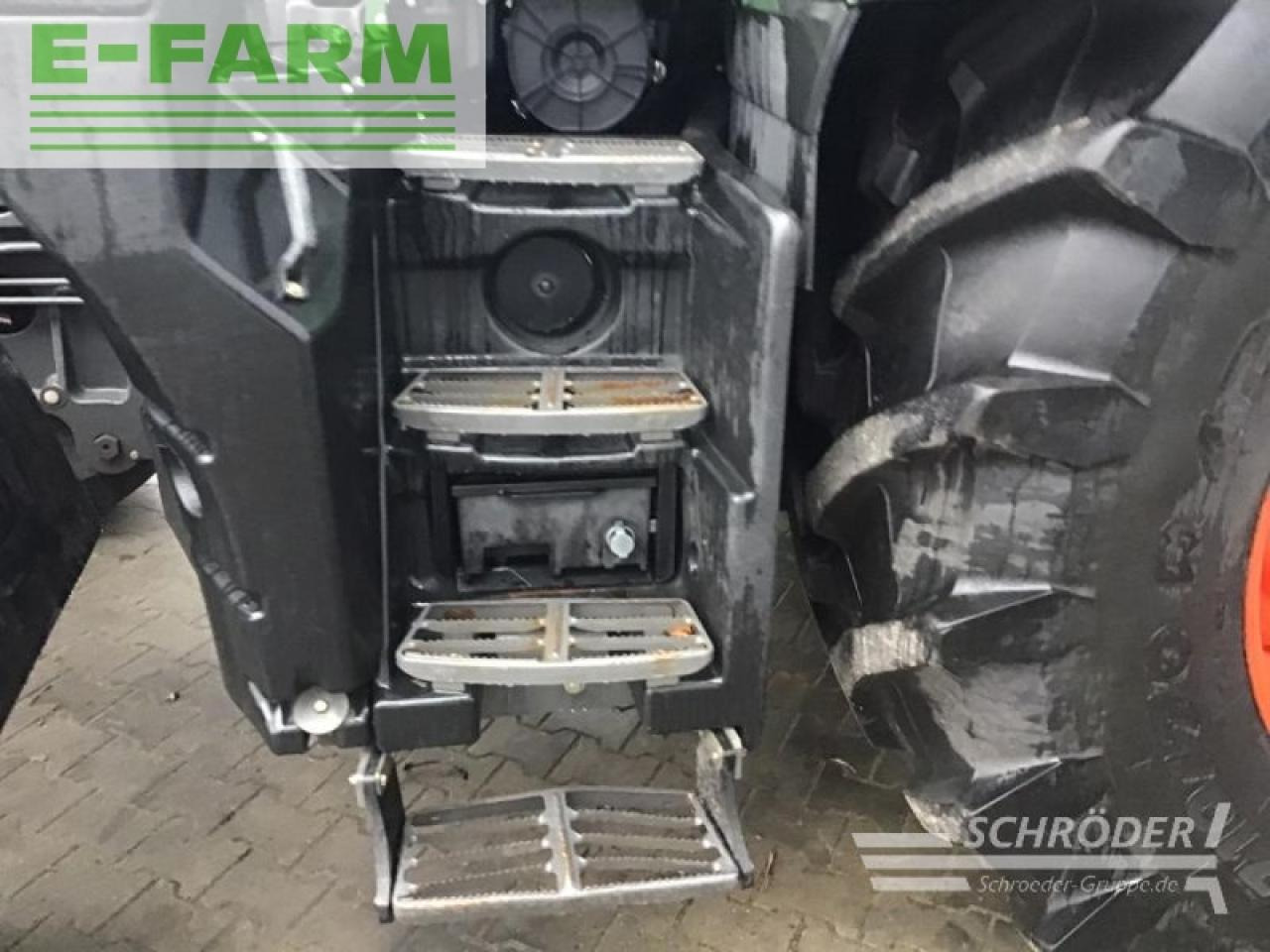 Farm tractor Fendt 828 vario s4 profi: picture 13