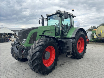 Farm tractor FENDT 927 Vario