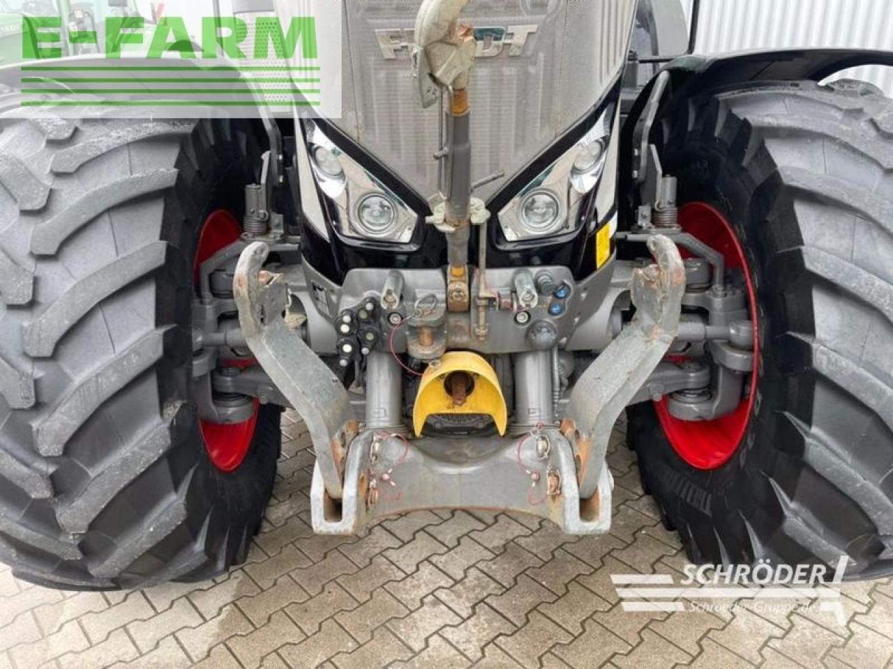 Farm tractor Fendt 930 vario s4 profi plus: picture 14