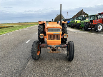 Farm tractor Fiat 640: picture 2