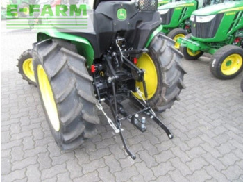 Farm tractor John Deere 3038e as groß: picture 3
