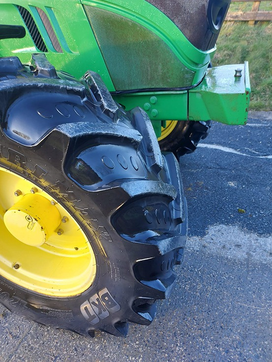 Farm tractor John Deere 6140 M: picture 10