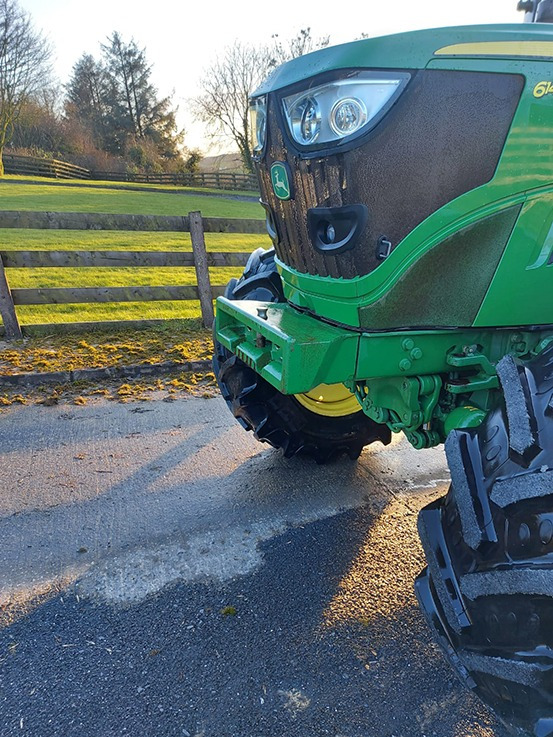 Farm tractor John Deere 6140 M: picture 6