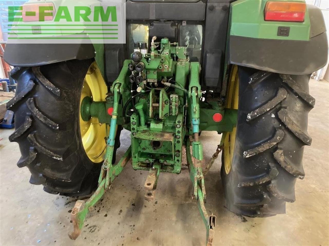 Farm tractor John Deere 6300: picture 8