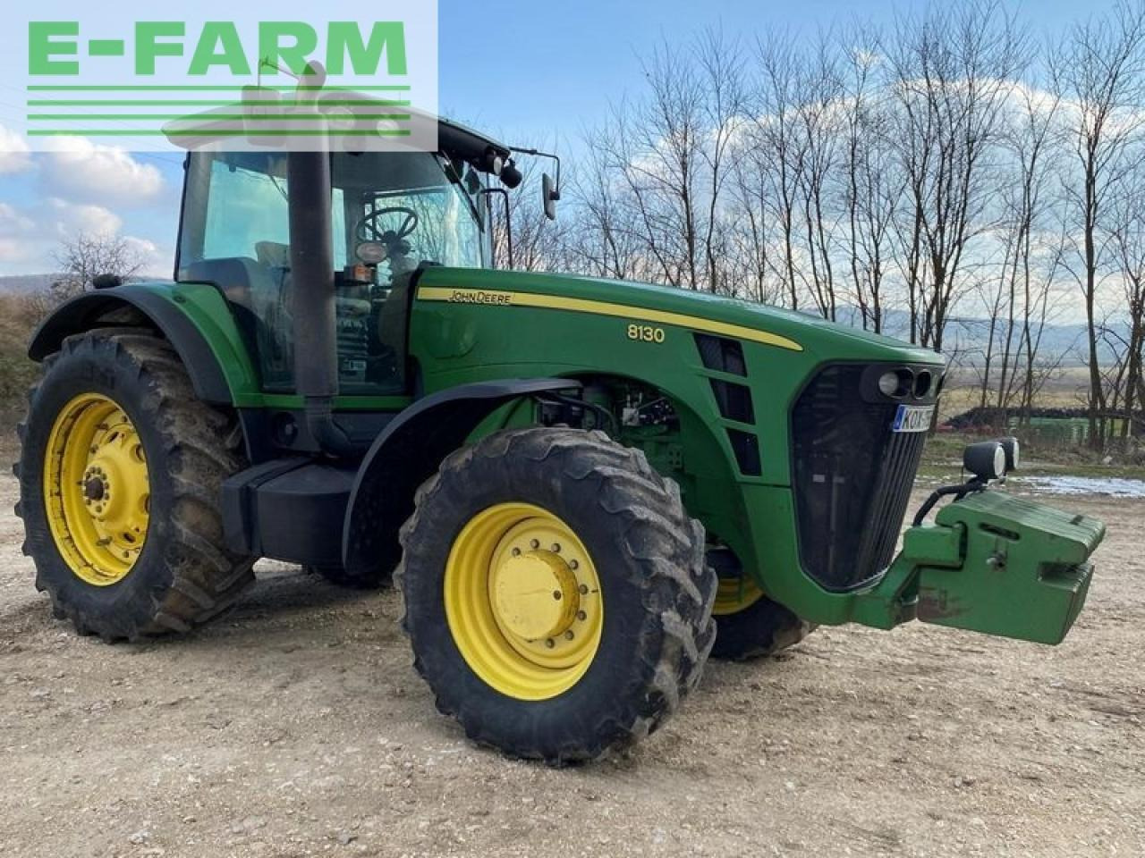 Farm tractor John Deere 8130: picture 3