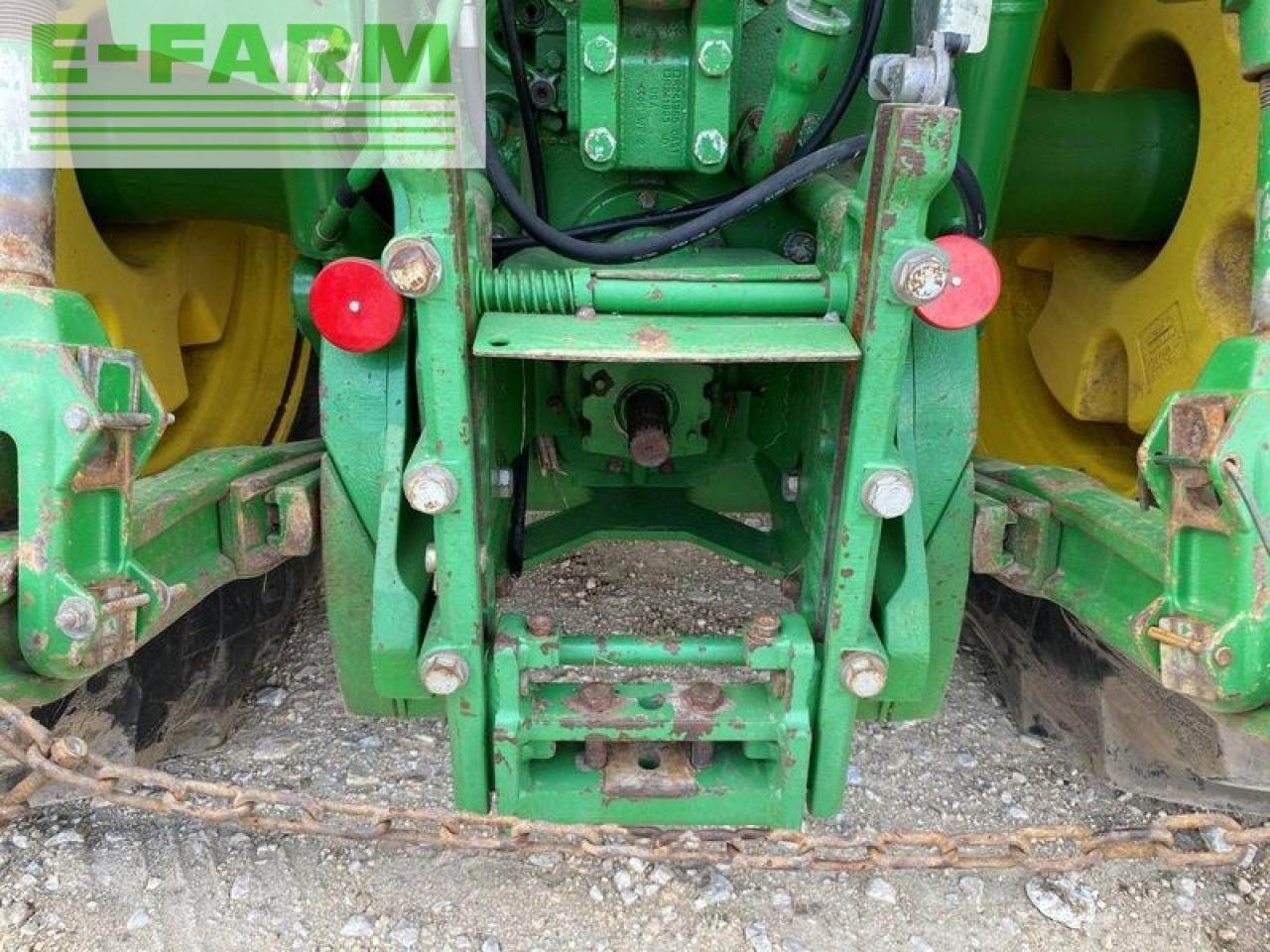 Farm tractor John Deere 8130: picture 26