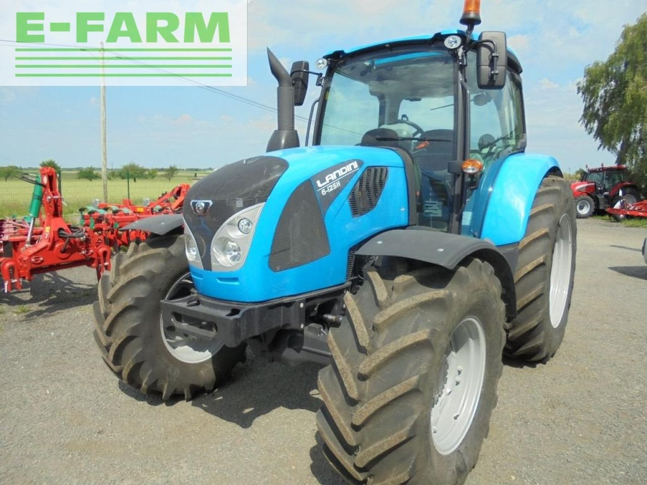 Farm tractor Landini 6-125h: picture 3