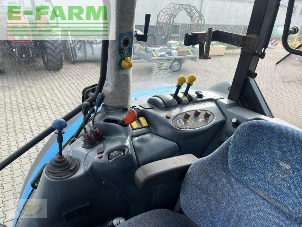 Farm tractor Landini legend 180: picture 8