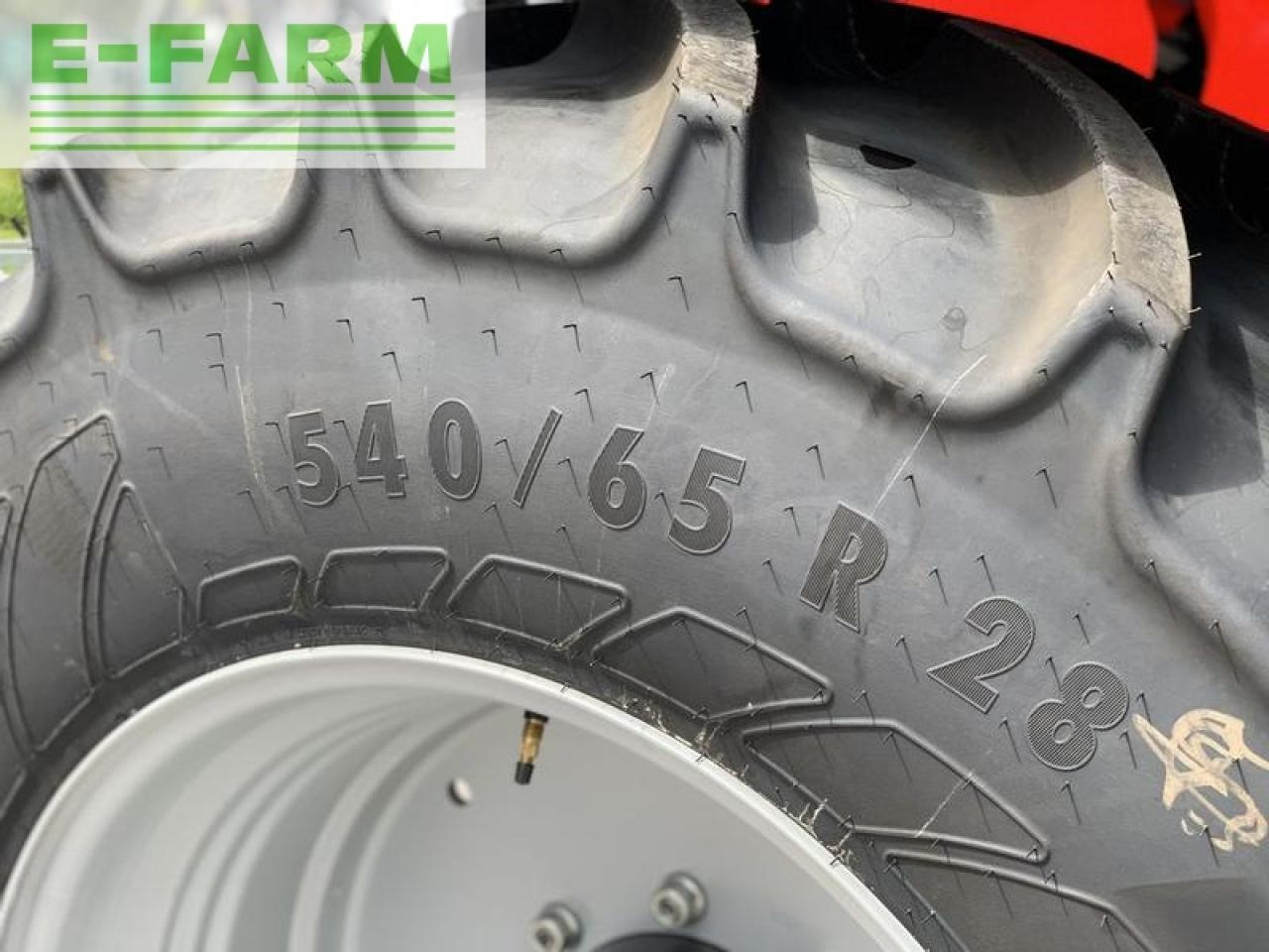 Farm tractor Massey Ferguson mf 6s.135 dyna-6 efficient: picture 10
