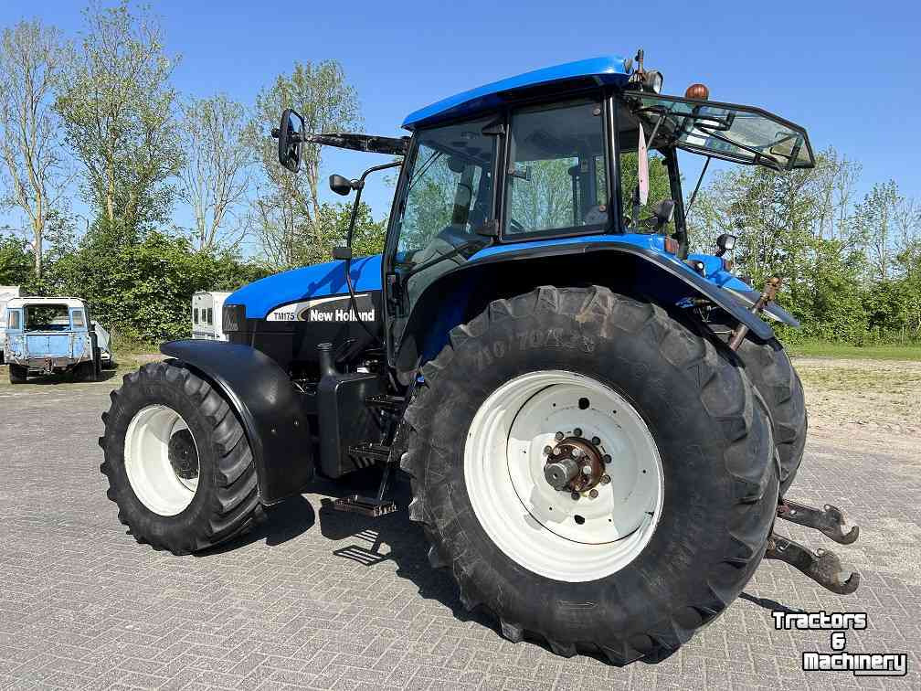 Farm tractor New Holland TM 175: picture 2