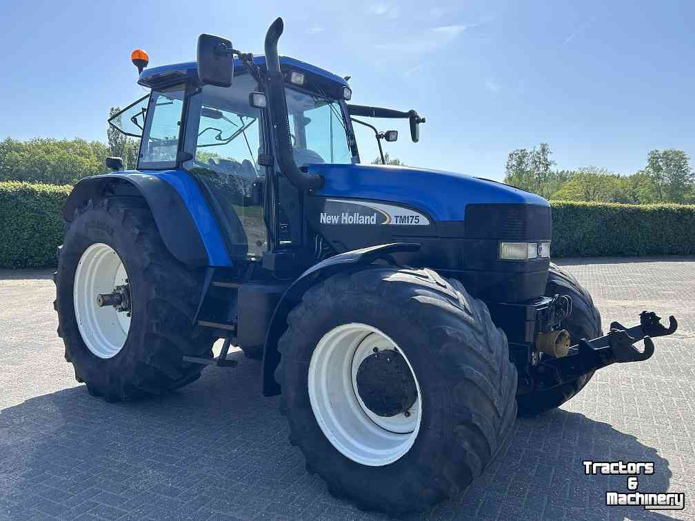 Farm tractor New Holland TM 175: picture 4