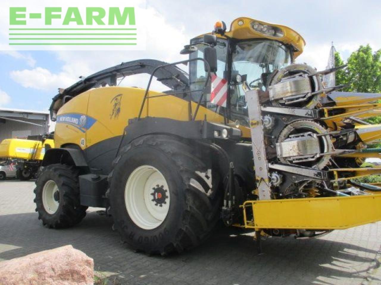 Forage harvester New Holland fr 700: picture 4
