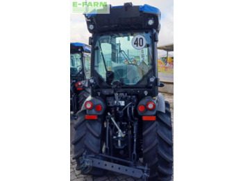 Farm tractor New Holland t4.110vcabstagev: picture 2