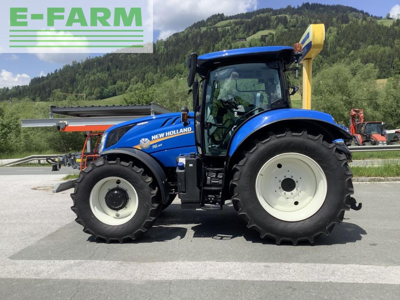 Farm tractor New Holland t6.165 auto command sidewinder ii (stage v): picture 7