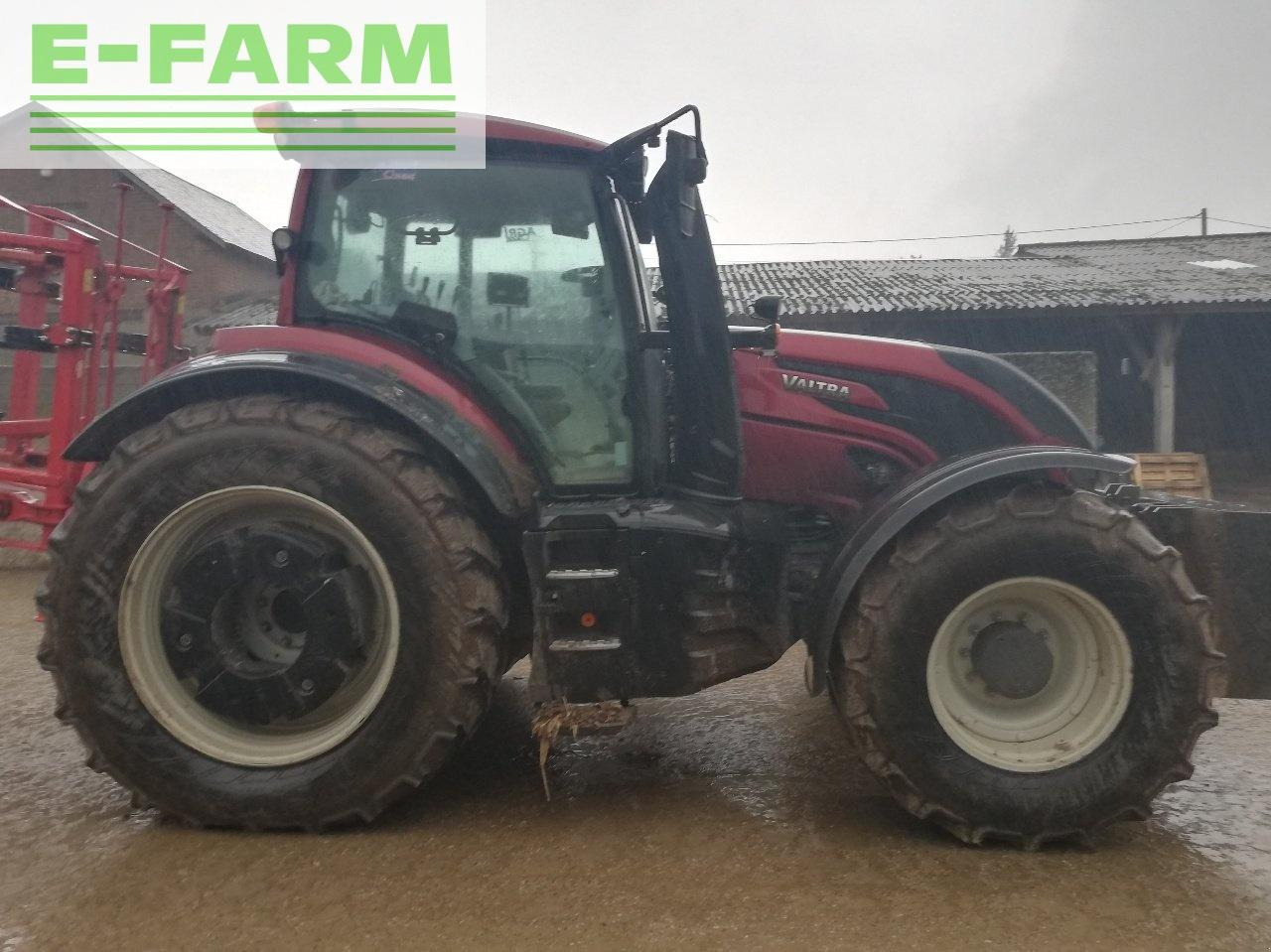 Farm tractor Valtra t214a: picture 2