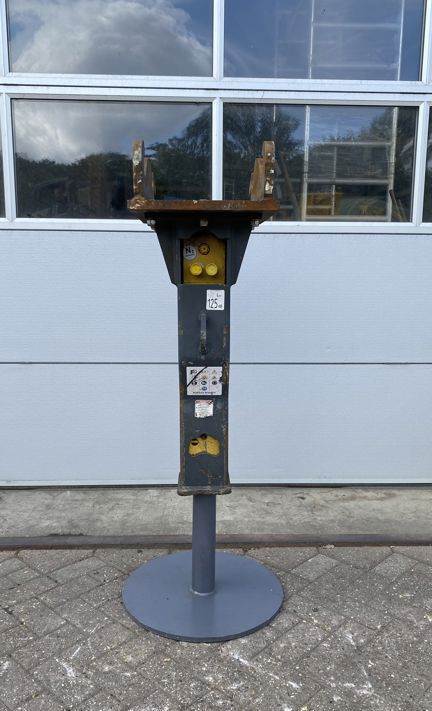 Hydraulic hammer for Construction machinery Mustang SB 200: picture 4