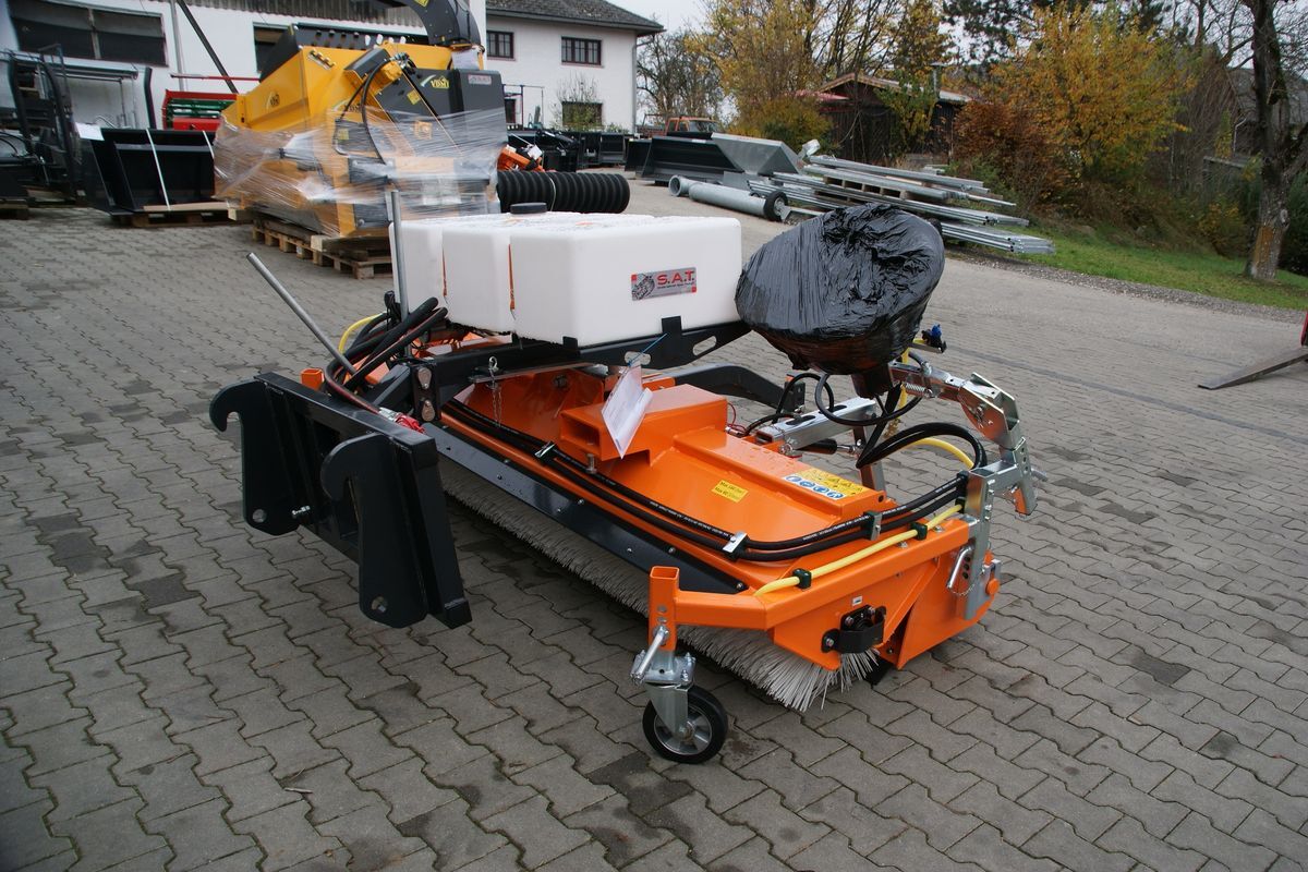 New Broom for Municipal/ Special vehicle Talex Profikehrmaschinen Aktion auf 1,50m und 1,80m: picture 8