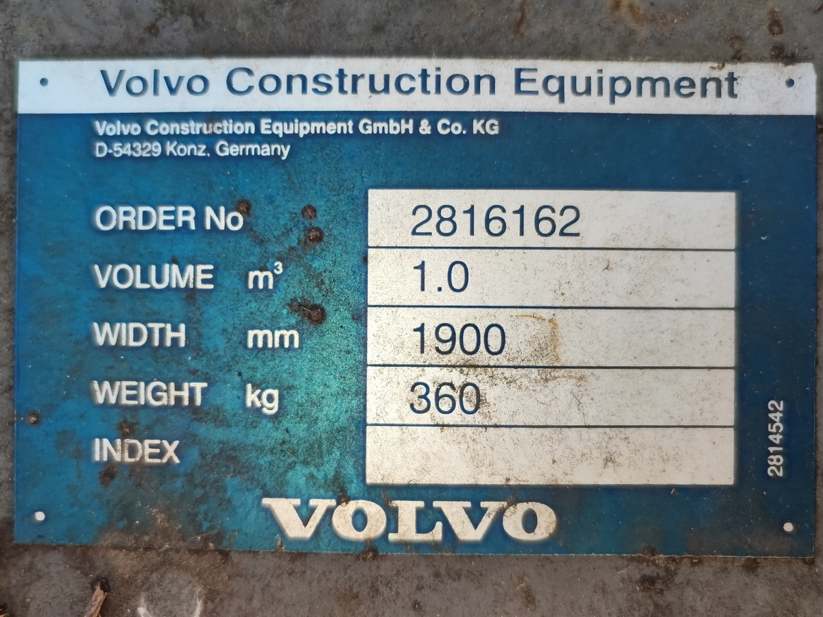 Excavator bucket for Construction machinery VOLVO L20-L25: picture 2