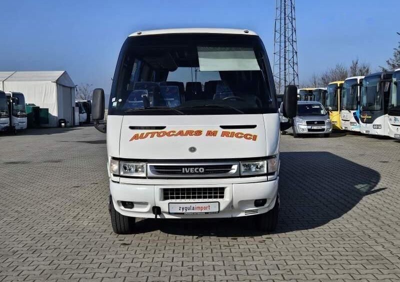 Suburban bus IVECO WING: picture 16