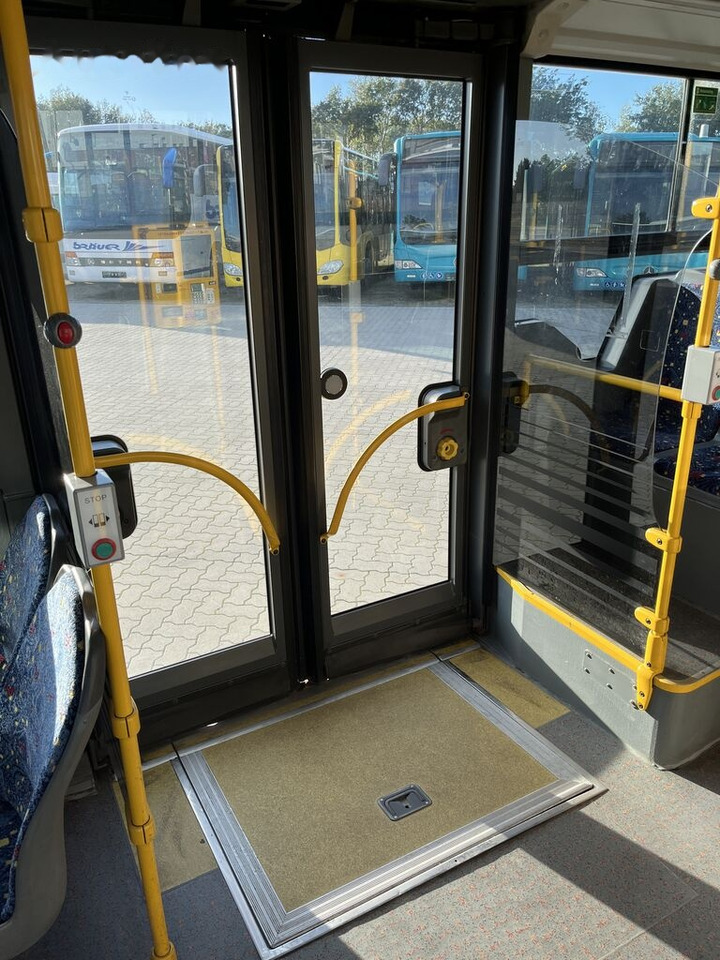 City bus Mercedes-Benz Conecto G (LF) - 40 Sitze + 101 Stehpl. + 1 Rollstuhl: picture 25