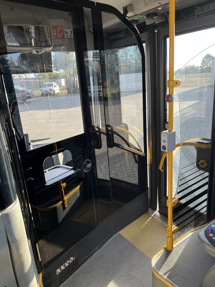 City bus Mercedes-Benz Conecto G (LF) - 40 Sitze + 101 Stehpl. + 1 Rollstuhl: picture 19