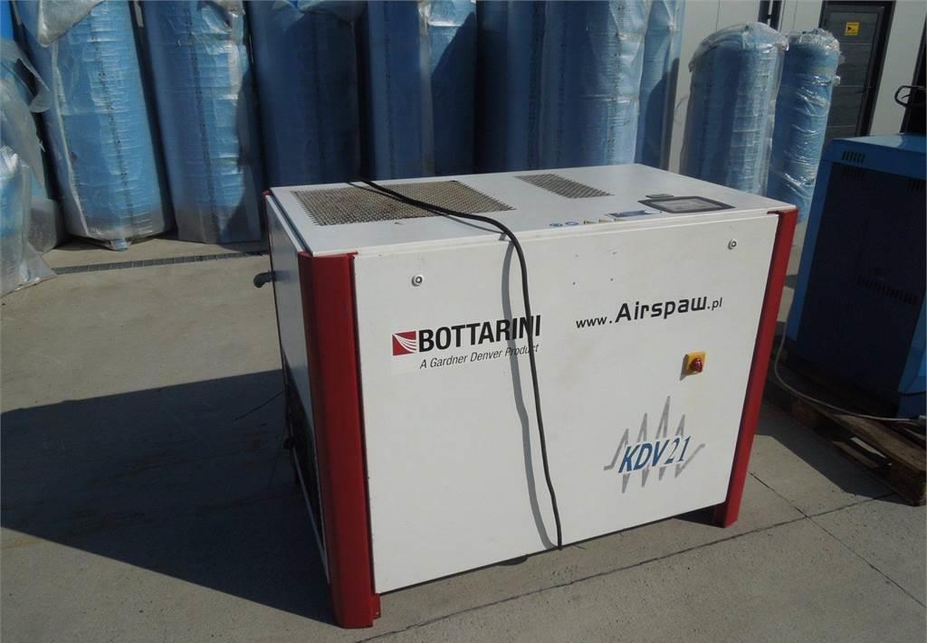 25kw 3 14m3 falownik 2358 eur