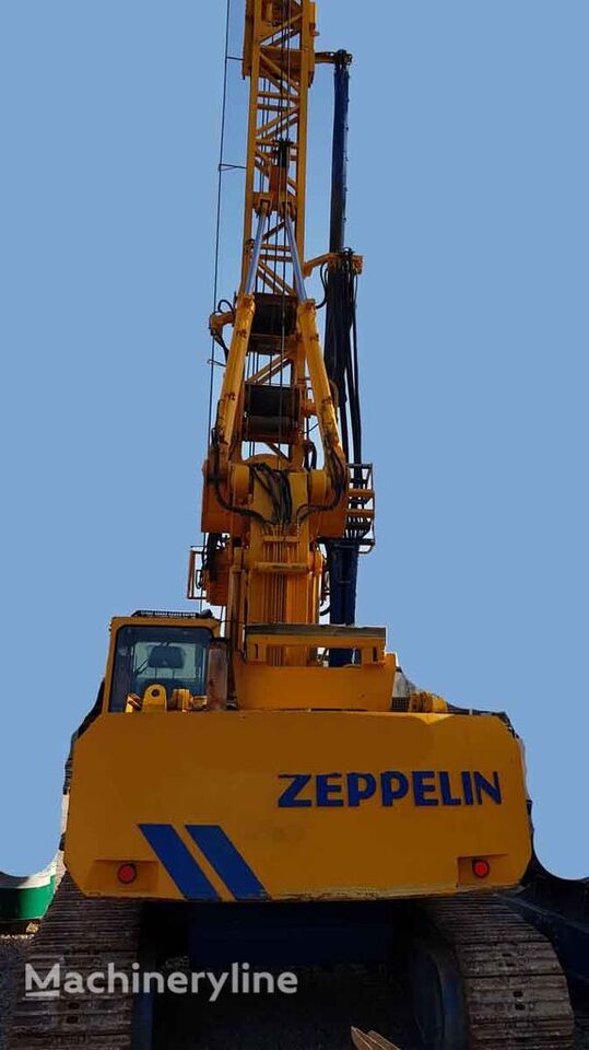 Bauer BG9 - Drilling rig: picture 1