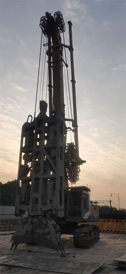 Drilling rig Bauer GB34: picture 4