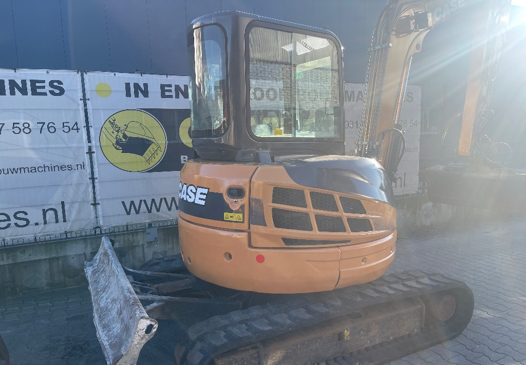 Mini excavator CASE CX 50 B ZTS: picture 2