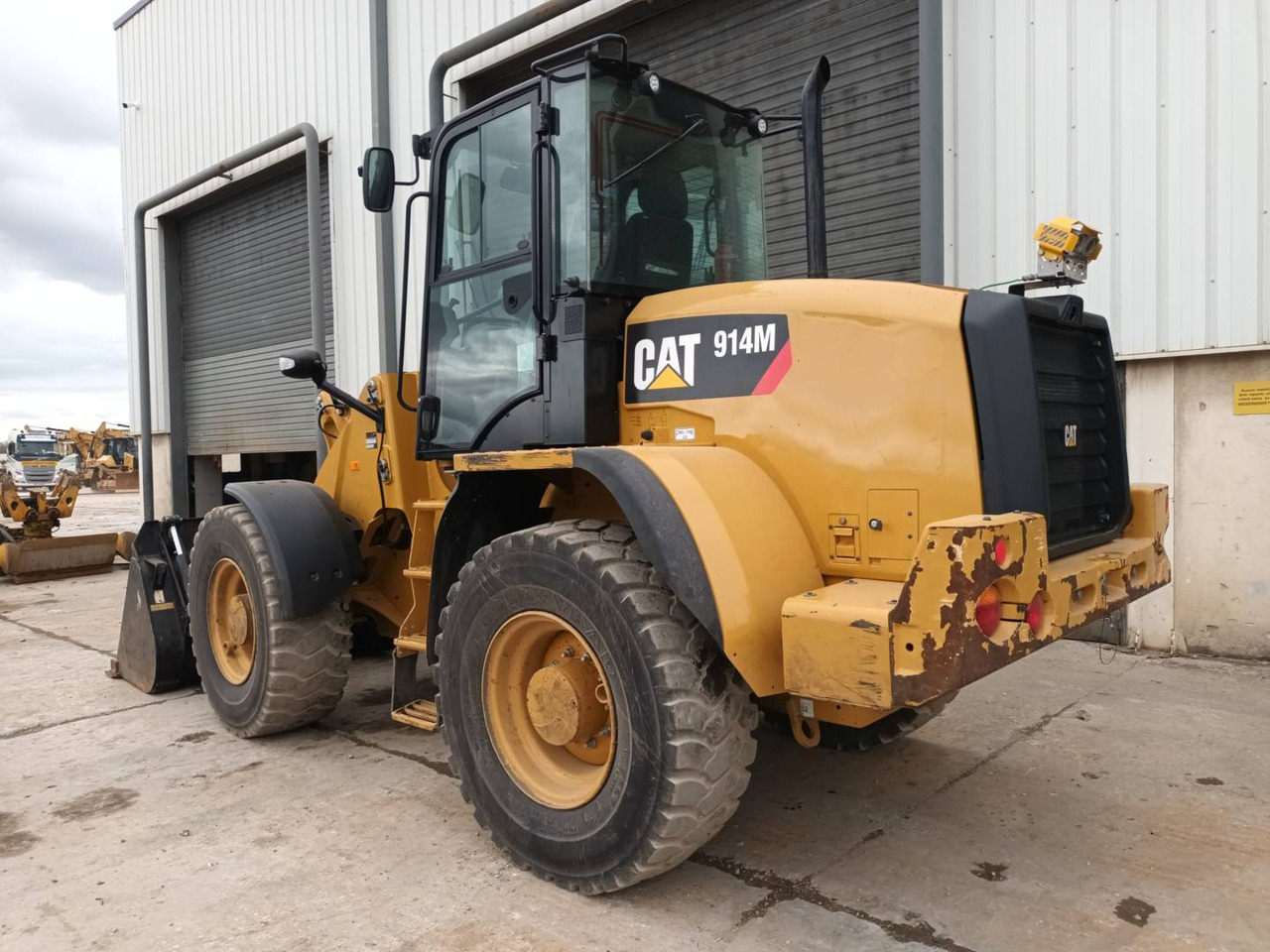 Wheel loader CAT 914M: picture 4