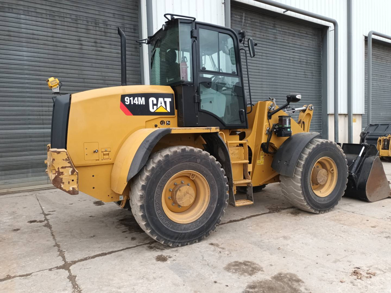 Wheel loader CAT 914M: picture 3