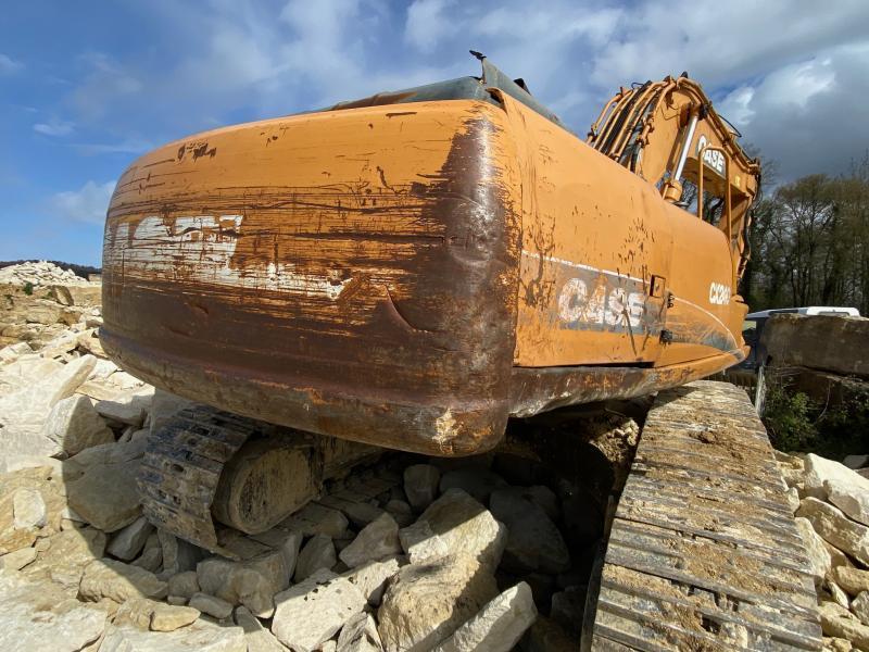 Crawler excavator Case CX240: picture 4