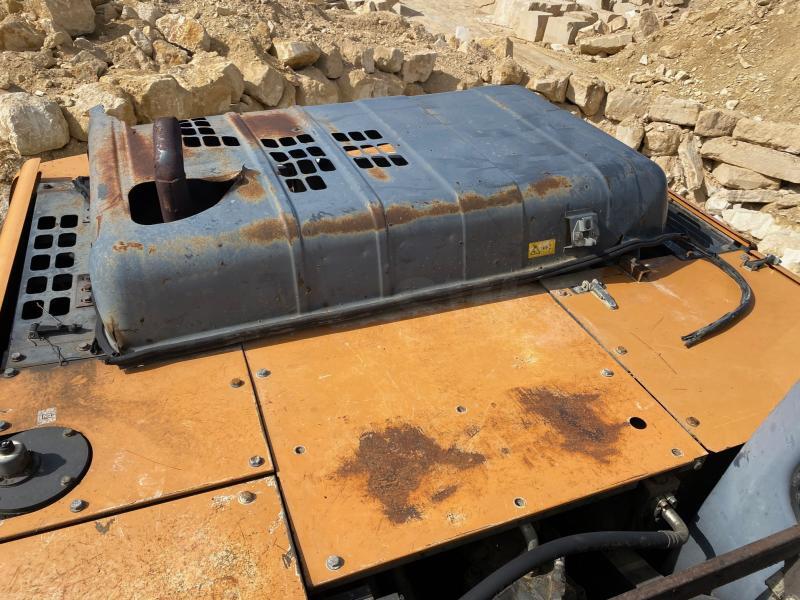 Crawler excavator Case CX240: picture 13