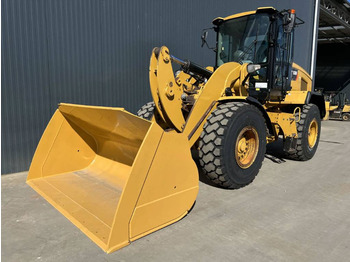 Wheel loader Cat 938 M: picture 1