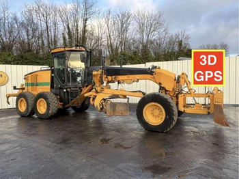 Grader CATERPILLAR 12M