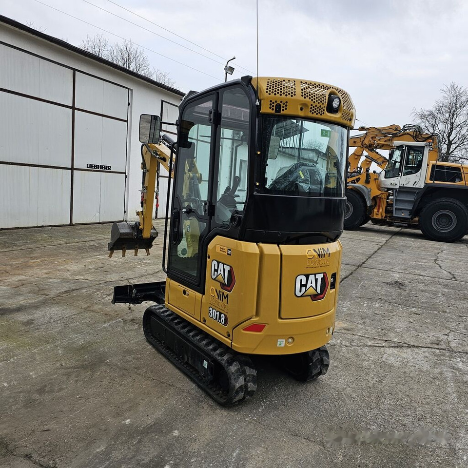 New Mini excavator Caterpillar 301.8: picture 2