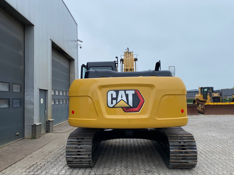 New Crawler excavator Caterpillar 323D3: picture 4