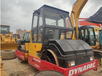 Compactor DYNAPAC CC211 Used Road Roller: picture 1